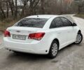 Белый Шевроле Круз, объемом двигателя 1.8 л и пробегом 250 тыс. км за 5700 $, фото 12 на Automoto.ua