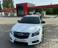 Белый Шевроле Круз, объемом двигателя 2 л и пробегом 404 тыс. км за 6200 $, фото 1 на Automoto.ua