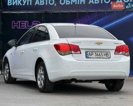 Белый Шевроле Круз, объемом двигателя 2 л и пробегом 183 тыс. км за 6599 $, фото 4 на Automoto.ua