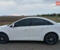 Белый Шевроле Круз, объемом двигателя 1.8 л и пробегом 280 тыс. км за 5800 $, фото 2 на Automoto.ua