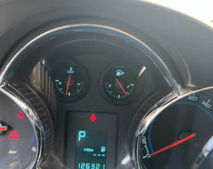 Белый Шевроле Круз, объемом двигателя 1.8 л и пробегом 126 тыс. км за 8188 $, фото 12 на Automoto.ua