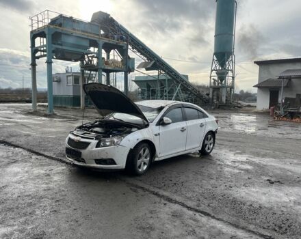 Білий Шевроле Круз, об'ємом двигуна 1.8 л та пробігом 205 тис. км за 3300 $, фото 7 на Automoto.ua