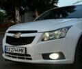 Белый Шевроле Круз, объемом двигателя 1.8 л и пробегом 180 тыс. км за 6500 $, фото 1 на Automoto.ua