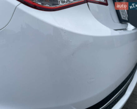 Белый Шевроле Круз, объемом двигателя 1.36 л и пробегом 199 тыс. км за 7000 $, фото 15 на Automoto.ua