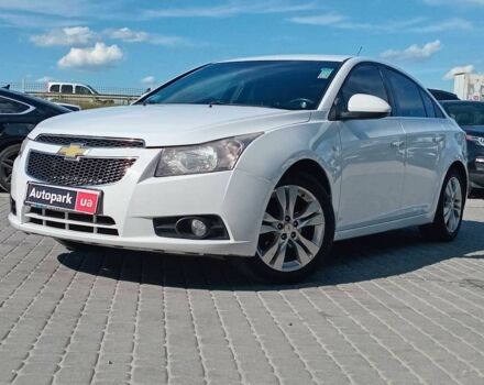 Белый Шевроле Круз, объемом двигателя 1.8 л и пробегом 198 тыс. км за 6690 $, фото 12 на Automoto.ua