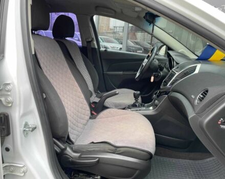 Білий Шевроле Круз, об'ємом двигуна 1.8 л та пробігом 168 тис. км за 7290 $, фото 11 на Automoto.ua