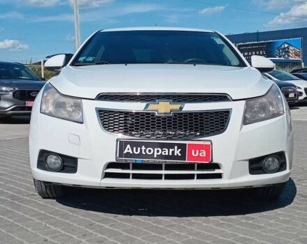 Белый Шевроле Круз, объемом двигателя 1.8 л и пробегом 198 тыс. км за 6690 $, фото 10 на Automoto.ua