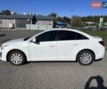 Белый Шевроле Круз, объемом двигателя 1.8 л и пробегом 325 тыс. км за 6250 $, фото 1 на Automoto.ua