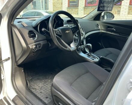 Белый Шевроле Круз, объемом двигателя 1.4 л и пробегом 179 тыс. км за 7200 $, фото 13 на Automoto.ua