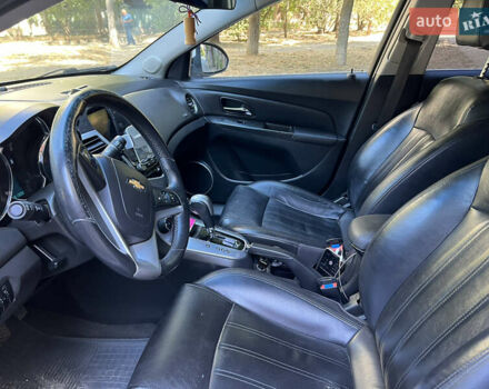 Белый Шевроле Круз, объемом двигателя 1.8 л и пробегом 120 тыс. км за 6700 $, фото 14 на Automoto.ua