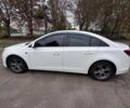 Белый Шевроле Круз, объемом двигателя 1.8 л и пробегом 196 тыс. км за 4605 $, фото 5 на Automoto.ua