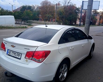 Білий Шевроле Круз, об'ємом двигуна 1.8 л та пробігом 235 тис. км за 6300 $, фото 5 на Automoto.ua