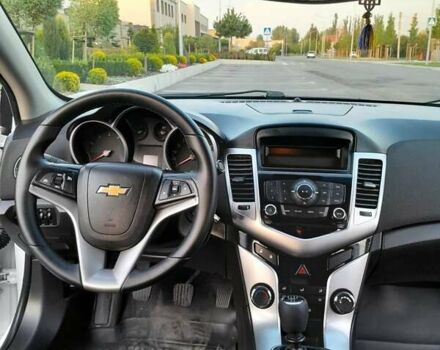 Білий Шевроле Круз, об'ємом двигуна 1.6 л та пробігом 147 тис. км за 7900 $, фото 20 на Automoto.ua