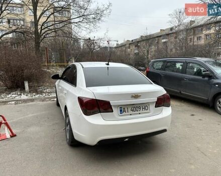 Білий Шевроле Круз, об'ємом двигуна 1.36 л та пробігом 285 тис. км за 6000 $, фото 7 на Automoto.ua