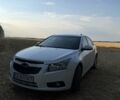 Белый Шевроле Круз, объемом двигателя 2 л и пробегом 213 тыс. км за 7199 $, фото 1 на Automoto.ua
