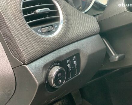 Белый Шевроле Круз, объемом двигателя 2 л и пробегом 212 тыс. км за 8190 $, фото 21 на Automoto.ua