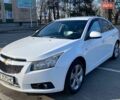 Белый Шевроле Круз, объемом двигателя 1.8 л и пробегом 220 тыс. км за 6950 $, фото 1 на Automoto.ua