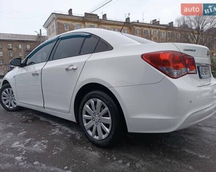 Білий Шевроле Круз, об'ємом двигуна 1.8 л та пробігом 192 тис. км за 8900 $, фото 5 на Automoto.ua