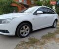 Белый Шевроле Круз, объемом двигателя 1.8 л и пробегом 250 тыс. км за 6500 $, фото 5 на Automoto.ua