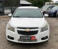 Белый Шевроле Круз, объемом двигателя 2 л и пробегом 212 тыс. км за 8190 $, фото 1 на Automoto.ua