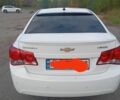 Белый Шевроле Круз, объемом двигателя 2 л и пробегом 166 тыс. км за 8000 $, фото 2 на Automoto.ua