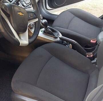 Белый Шевроле Круз, объемом двигателя 1.6 л и пробегом 189 тыс. км за 6800 $, фото 7 на Automoto.ua