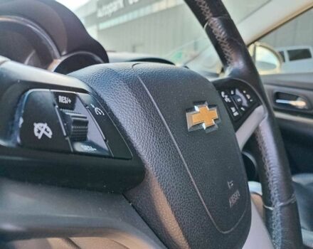 Белый Шевроле Круз, объемом двигателя 1.8 л и пробегом 198 тыс. км за 6690 $, фото 17 на Automoto.ua