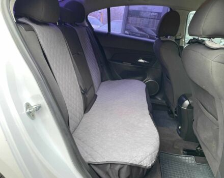 Білий Шевроле Круз, об'ємом двигуна 1.8 л та пробігом 168 тис. км за 7290 $, фото 10 на Automoto.ua