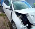 Белый Шевроле Круз, объемом двигателя 1.4 л и пробегом 250 тыс. км за 2700 $, фото 1 на Automoto.ua