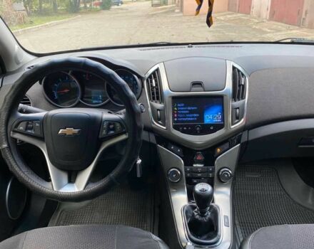 Белый Шевроле Круз, объемом двигателя 1.8 л и пробегом 109 тыс. км за 7950 $, фото 10 на Automoto.ua