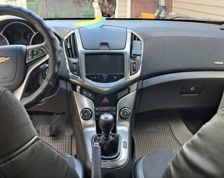 Білий Шевроле Круз, об'ємом двигуна 1.8 л та пробігом 108 тис. км за 8000 $, фото 1 на Automoto.ua