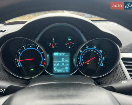 Білий Шевроле Круз, об'ємом двигуна 1.4 л та пробігом 130 тис. км за 6999 $, фото 23 на Automoto.ua