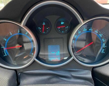 Белый Шевроле Круз, объемом двигателя 1.8 л и пробегом 109 тыс. км за 7950 $, фото 9 на Automoto.ua