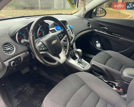 Білий Шевроле Круз, об'ємом двигуна 1.4 л та пробігом 130 тис. км за 6999 $, фото 15 на Automoto.ua