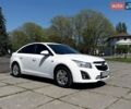 Белый Шевроле Круз, объемом двигателя 2 л и пробегом 255 тыс. км за 6399 $, фото 1 на Automoto.ua