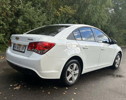 Білий Шевроле Круз, об'ємом двигуна 1.69 л та пробігом 220 тис. км за 6000 $, фото 4 на Automoto.ua