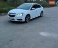 Белый Шевроле Круз, объемом двигателя 1.36 л и пробегом 156 тыс. км за 5400 $, фото 1 на Automoto.ua