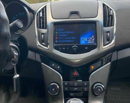 Белый Шевроле Круз, объемом двигателя 1.8 л и пробегом 109 тыс. км за 7950 $, фото 13 на Automoto.ua