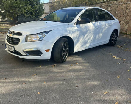 Белый Шевроле Круз, объемом двигателя 1.8 л и пробегом 210 тыс. км за 5999 $, фото 4 на Automoto.ua