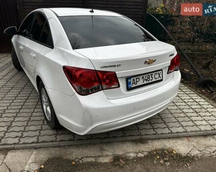 Белый Шевроле Круз, объемом двигателя 1.8 л и пробегом 73 тыс. км за 9499 $, фото 1 на Automoto.ua