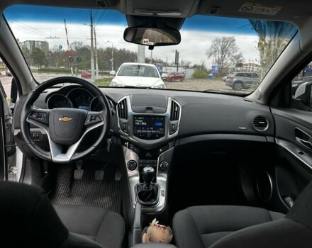 Білий Шевроле Круз, об'ємом двигуна 1.8 л та пробігом 73 тис. км за 9499 $, фото 4 на Automoto.ua