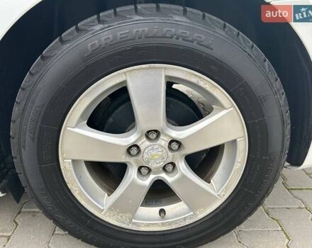 Белый Шевроле Круз, объемом двигателя 1.36 л и пробегом 191 тыс. км за 7800 $, фото 1 на Automoto.ua