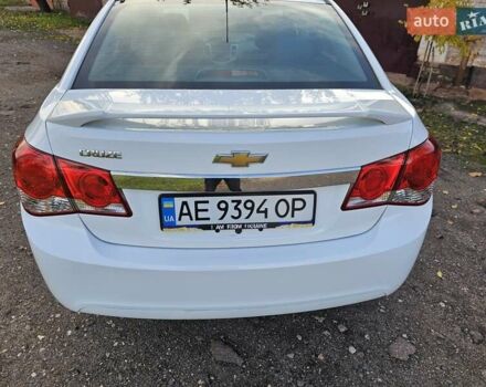 Белый Шевроле Круз, объемом двигателя 1.8 л и пробегом 237 тыс. км за 7400 $, фото 6 на Automoto.ua