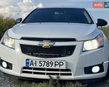 Белый Шевроле Круз, объемом двигателя 1.8 л и пробегом 267 тыс. км за 6790 $, фото 12 на Automoto.ua