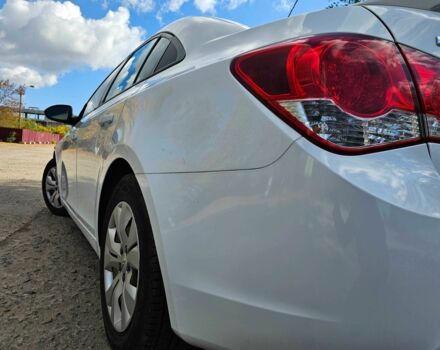 Белый Шевроле Круз, объемом двигателя 1.8 л и пробегом 237 тыс. км за 7250 $, фото 10 на Automoto.ua