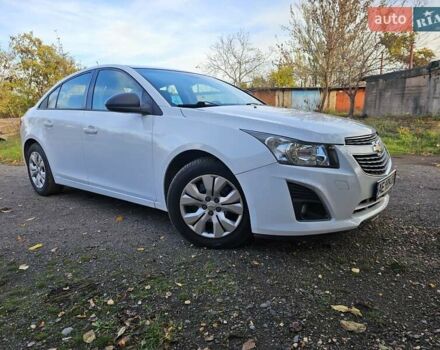 Белый Шевроле Круз, объемом двигателя 1.8 л и пробегом 237 тыс. км за 7400 $, фото 23 на Automoto.ua