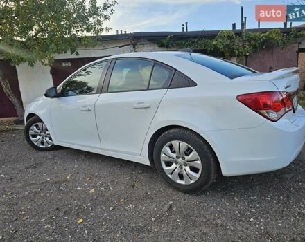 Белый Шевроле Круз, объемом двигателя 1.8 л и пробегом 237 тыс. км за 7400 $, фото 20 на Automoto.ua