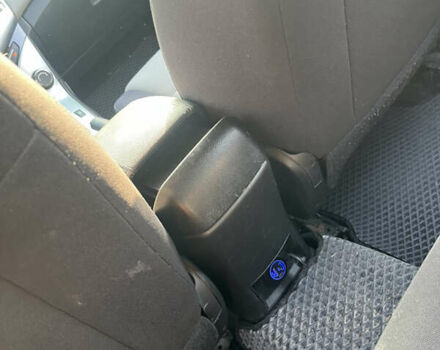 Белый Шевроле Круз, объемом двигателя 1.8 л и пробегом 267 тыс. км за 6790 $, фото 19 на Automoto.ua