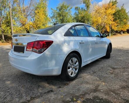 Белый Шевроле Круз, объемом двигателя 1.8 л и пробегом 237 тыс. км за 7250 $, фото 4 на Automoto.ua