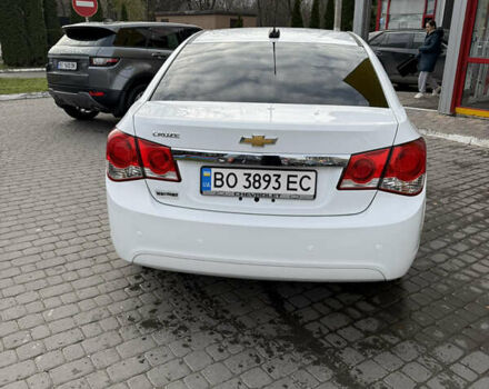 Белый Шевроле Круз, объемом двигателя 1.8 л и пробегом 195 тыс. км за 7499 $, фото 4 на Automoto.ua